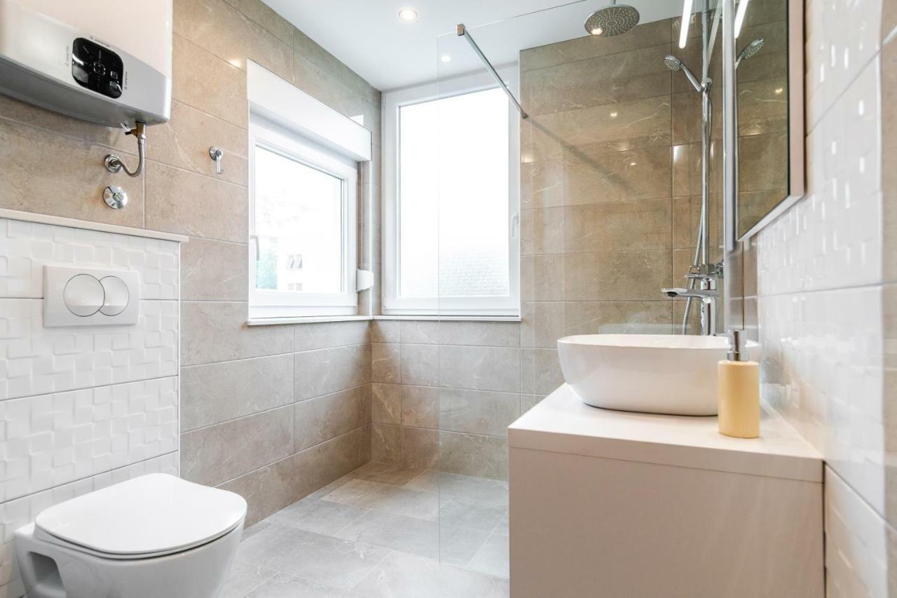 Apartments Mijo Dugi Rat Zewnętrze zdjęcie