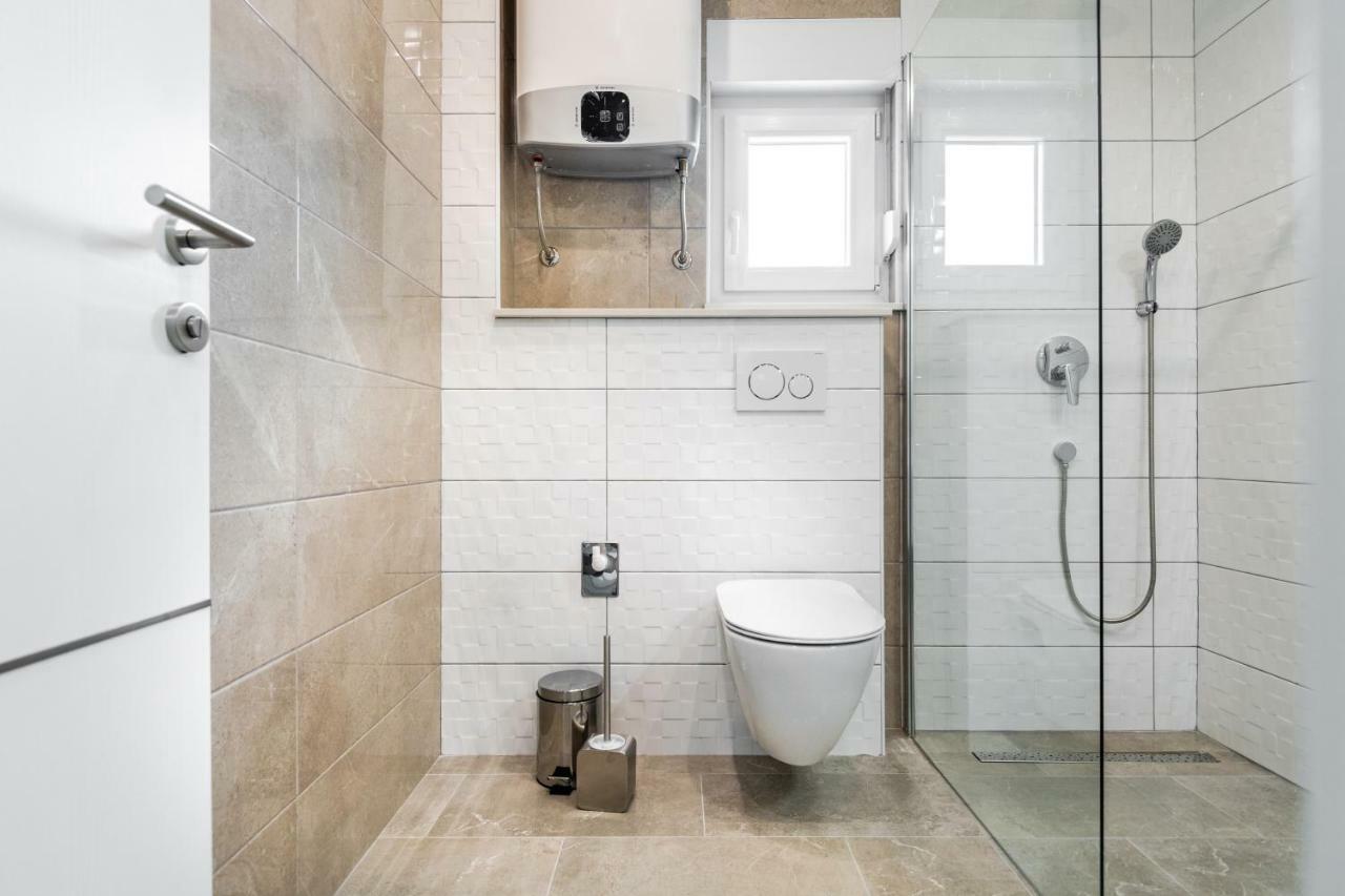 Apartments Mijo Dugi Rat Zewnętrze zdjęcie